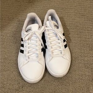 Adidas Cloudfoam Comfort EUC size 8